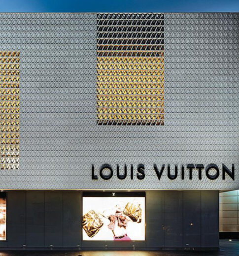 Louis_Vuitton_Guam_main